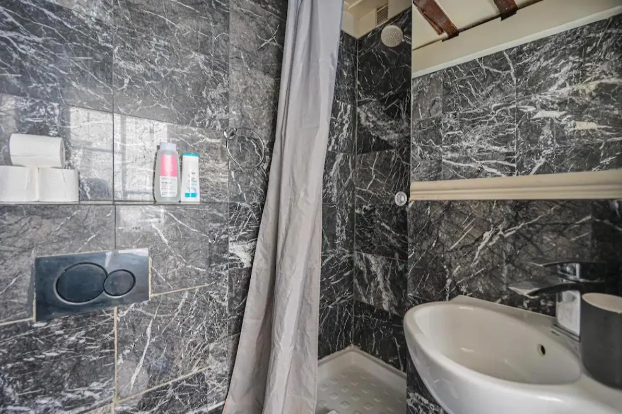 Studio Cosy Dans Le Marais Apartment Paris France